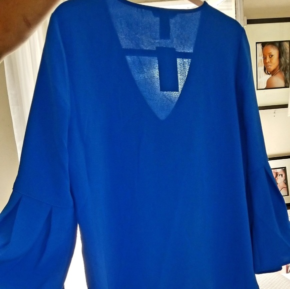 BRAND NEW H&M BLOUSE WITH BELL SLEEVES - Picture 4 of 8